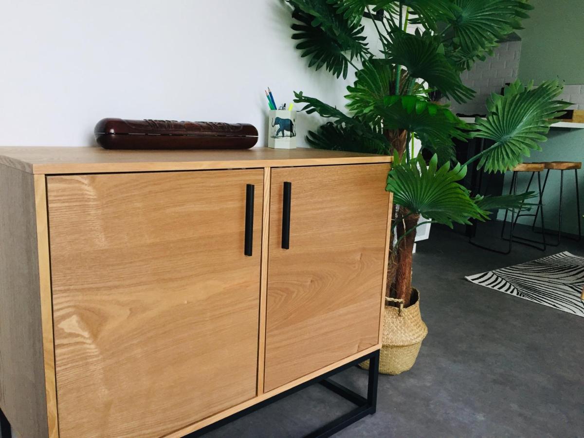 Grand Studio Avec Terrasse Proche De L'Hypercentre De Lorient Ngoại thất bức ảnh